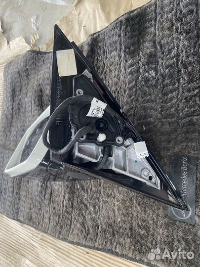 Левое зеркало Mercedes Benz W212 белое без зоны