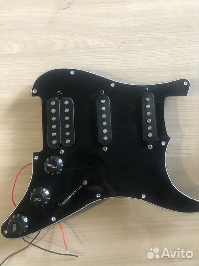 Пикгард fender stratocaster для электрогитары
