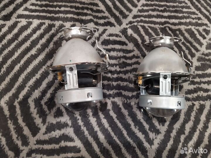 Биксеноновые линзы 3 дюйма hella 2 classic