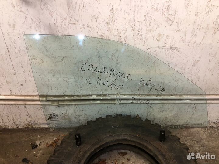 Стекло переднее правое Tucson-1 2010 г