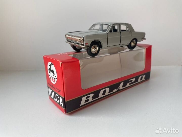 Модель СССР 1:43 газ 24 Волга Тантал