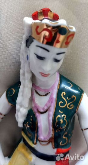 Фарфор,Индонезийский танец и др