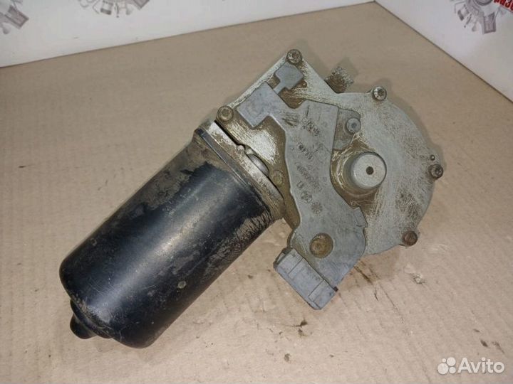 Электродвигатель привода стеклоочистителей Man Tga