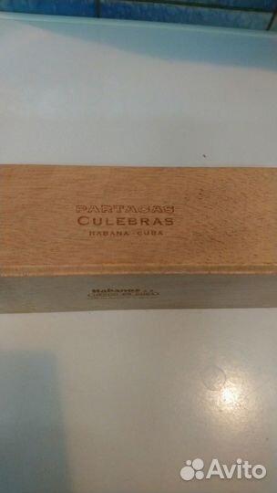 Коробка из под сигар Partagas Culebras