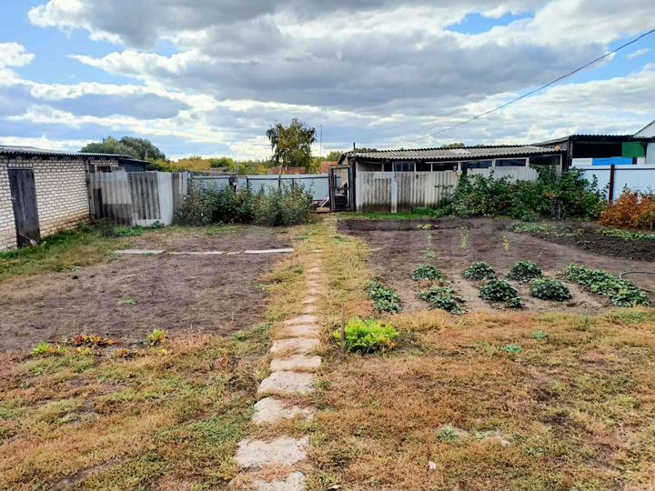 Дом 70 м² на участке 12 сот.