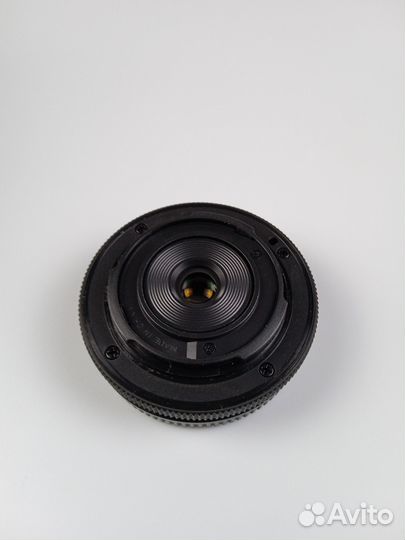 Объектив Olympus 15mm f/8.0 Body Cap Lens (BLC-158