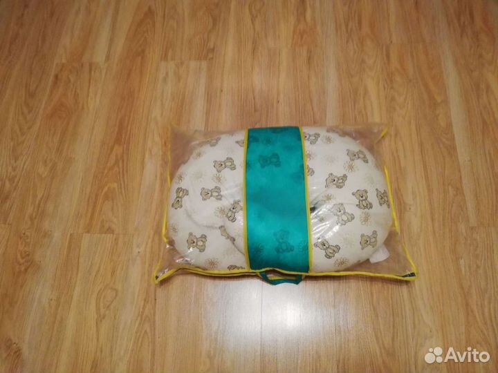 Подушка для кормления