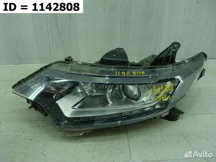 Фара левая Mitsubishi Outlander