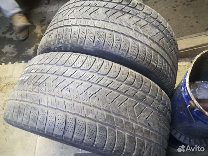 Pirelli Scorpion Winter 295/35 R21 107V
