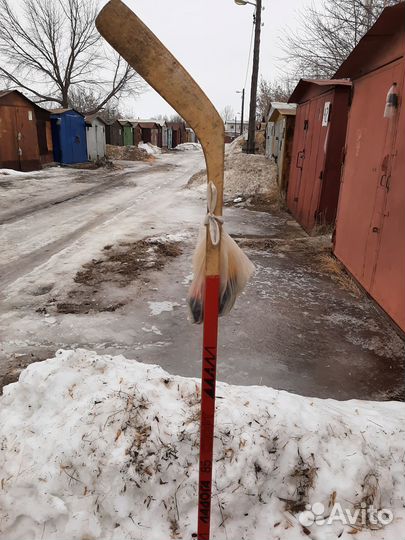 Хоккейные клюшки