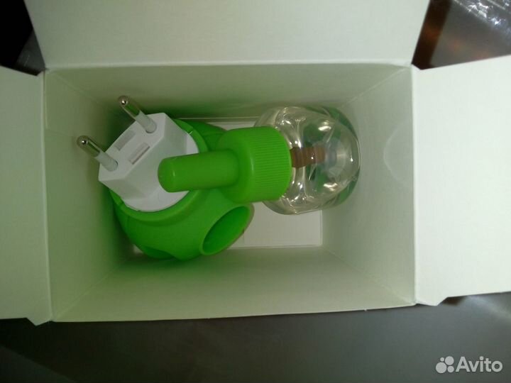 Электрофумигатор и жидкость от комаров, комплект