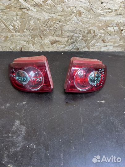 Фонари задние Mazda Demio DY3W