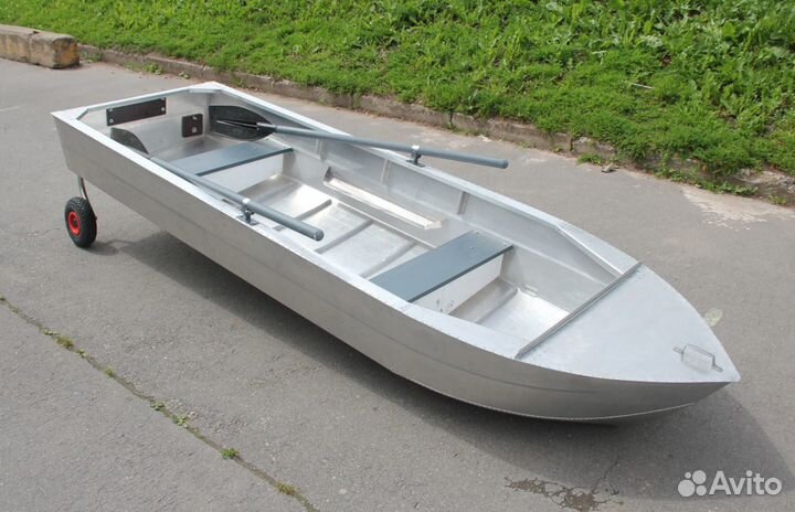 Алюминиевая лодка 