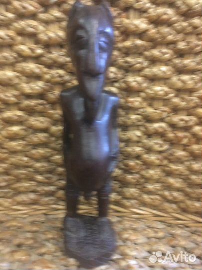 Статуэтка из эбенового дерева