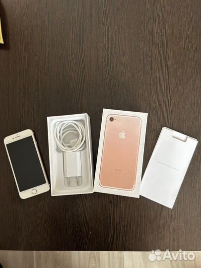 iPhone 7, 32 ГБ