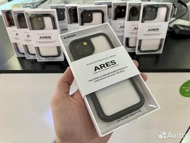 Чехол на iPhone Бронированый K-DOO