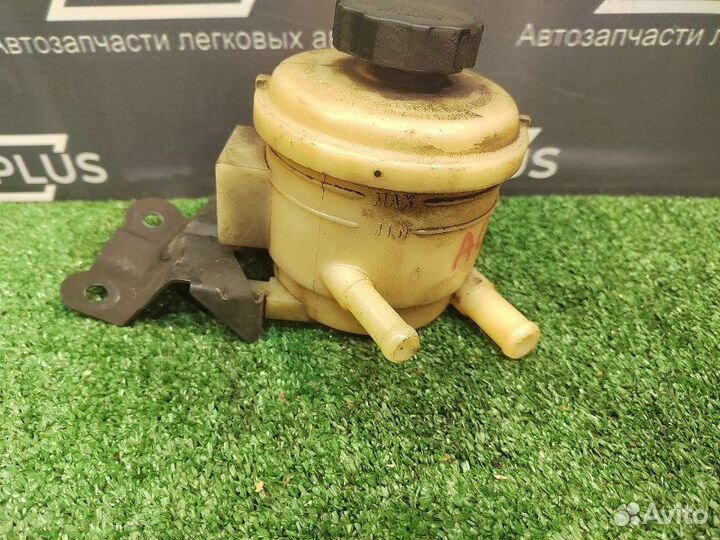 Бачок гур Hyundai Accent седан 1.5 G4EC-G 2006