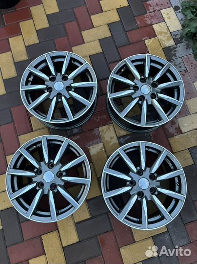 Диски литые 5/114,3 р16