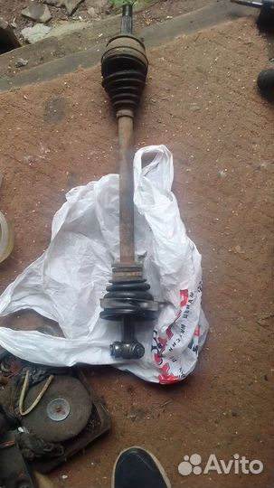 Привод левый Рено Логан 1