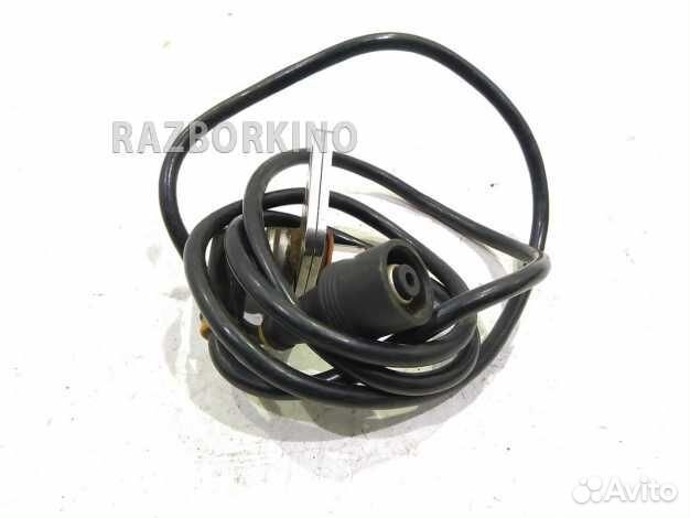 Датчик ABS передний