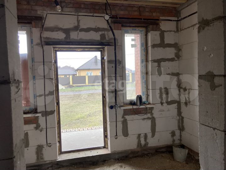 Дом 180 м² на участке 16,1 сот.