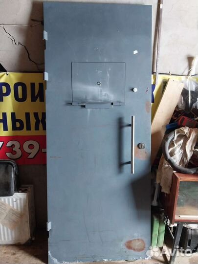 Дверь бронированная