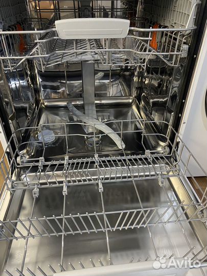 Посудомоечная машина Hotpoint-Ariston 60 см