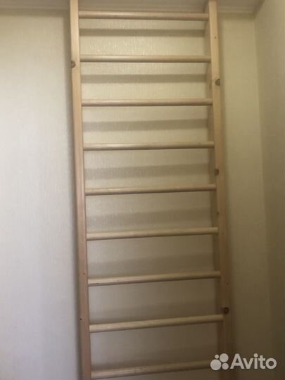 Шведская стенка с турником бу