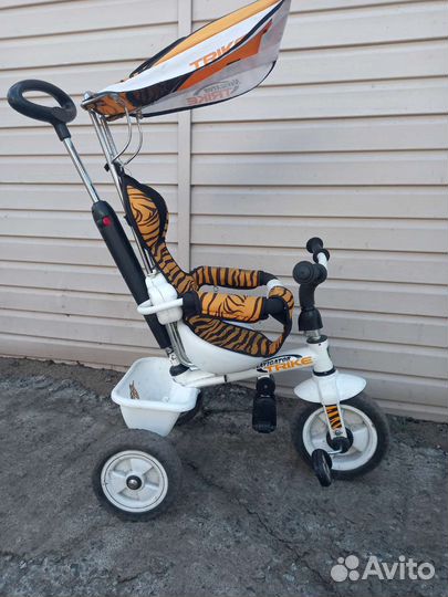 Детский трехколесный велосипед
