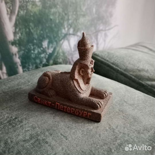 Статуэтки, аквариум, террариум