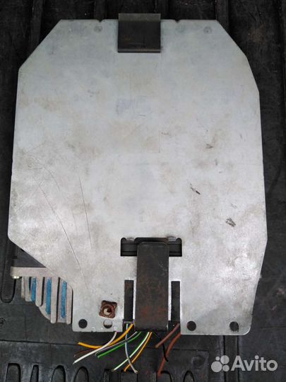 Эбу двигателем Ауди 80 Б 4