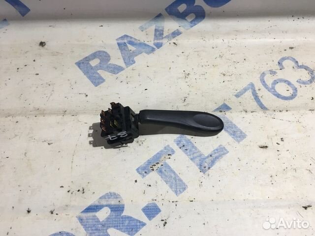 Переключатель подрулевой лев. LADA kalina 2 1.6 ат