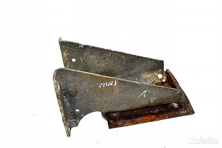 Кронштейн глушителя volvo FH12 2-seeria (01.02)