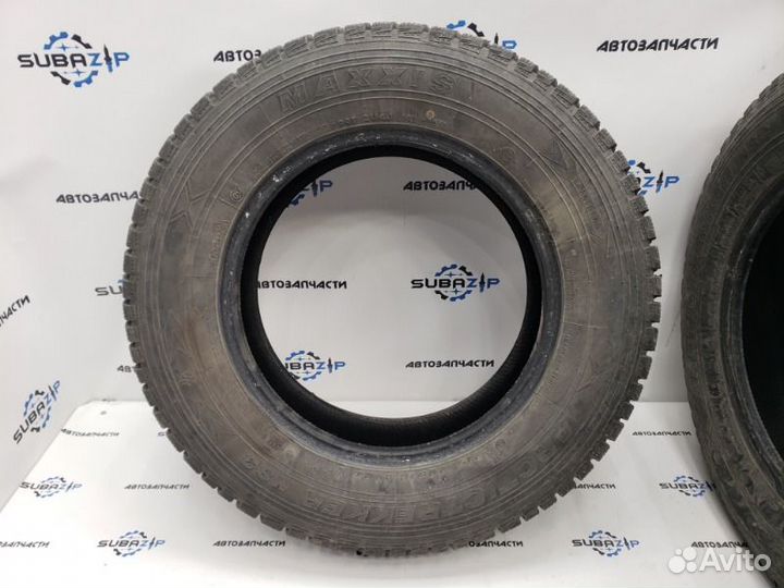 Maxxis ArcticTrekker NS3 215/70 R16 100T