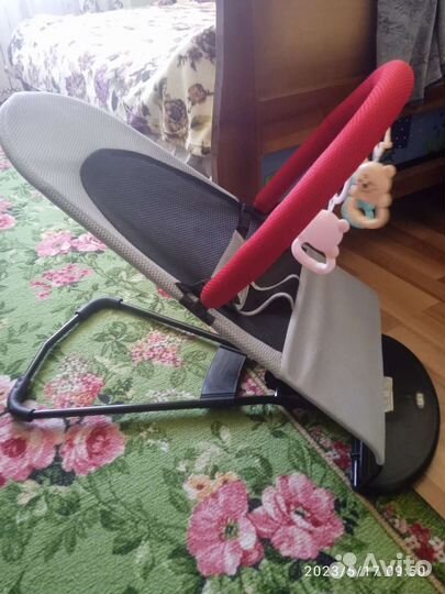 Шезлонг детский