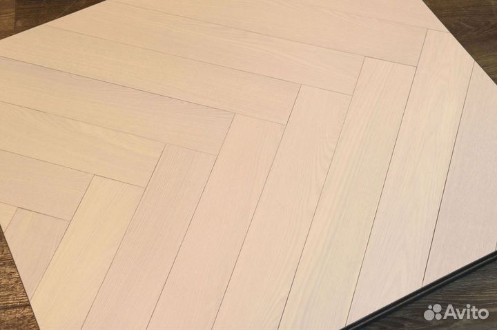 Замковая паркетная доска елочка