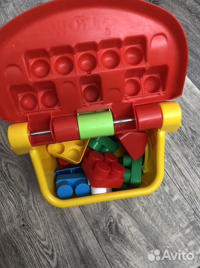 Конструктор пластиковый