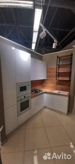 Кухня угловая, кухонный гарнитур, кухня на заказ