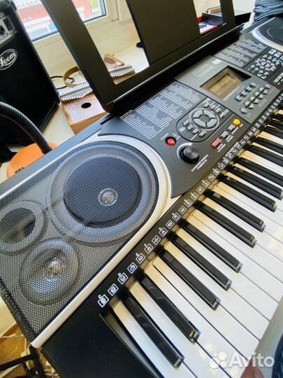 Синтезатор Johnson Новый