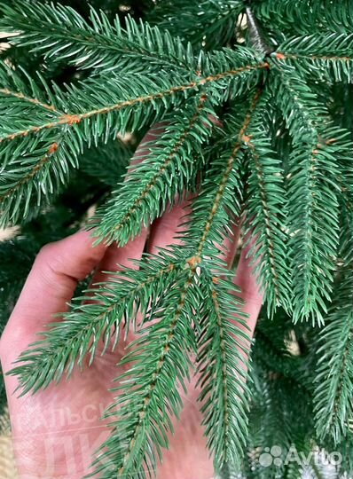 Елка искусственная