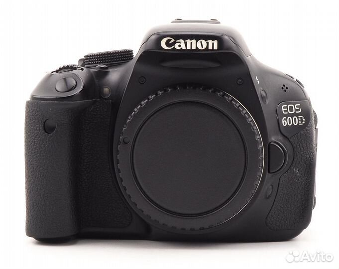Продам зеркальный фотоаппарат Canon EOS 600D
