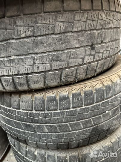 Goform Blue Win-UHP 215/55 R17