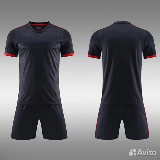 Форма футбольная взрослая Puma Nike Adidas