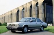 Alfa Romeo 6 I (1979—1988) Седан