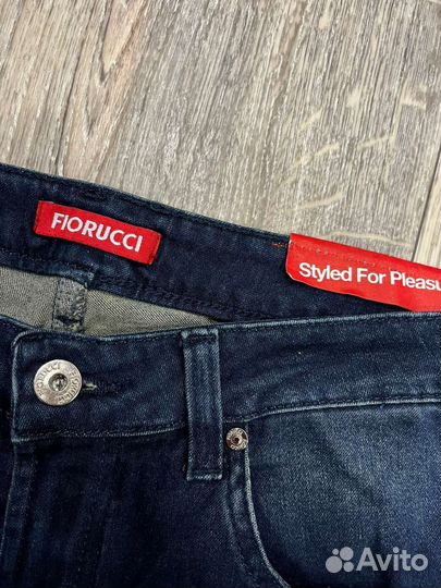 Джинсы женские Fiorucci 28