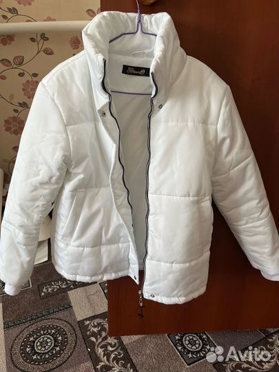 Куртка новая