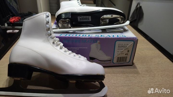 Коньки фигурные
