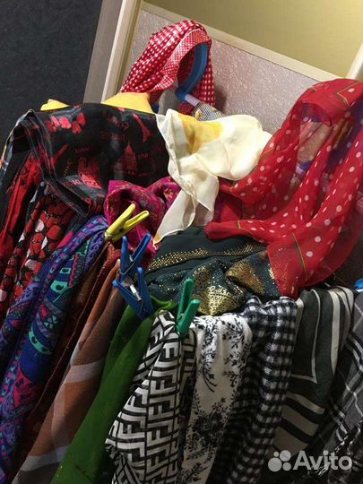 Шарфы платки палантины