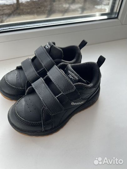 Reebok детские кроссовки