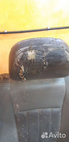 Dodge Durango 2 передние кресла